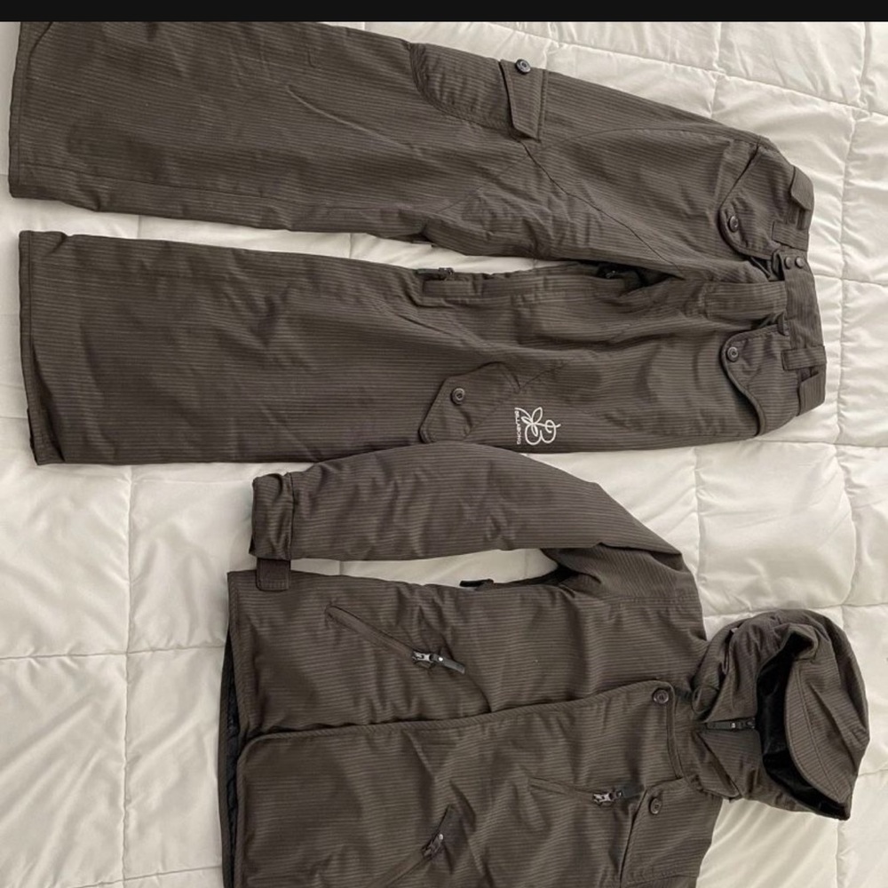 Billabong Women Brown Snow Jacket Set